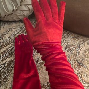 Elegant Red Velvet Gloves